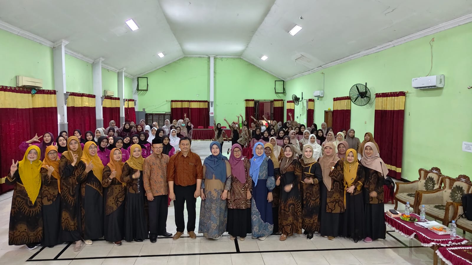 Kupas Tuntas Perdarahan Pasca Salin, Kuliah Umum Bahas Deteksi Dini hingga Manajemen Komprehensif